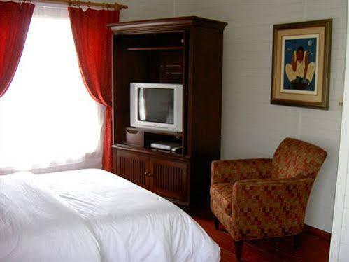 Victoria Fields Hotel & Resort La Barra Exterior foto
